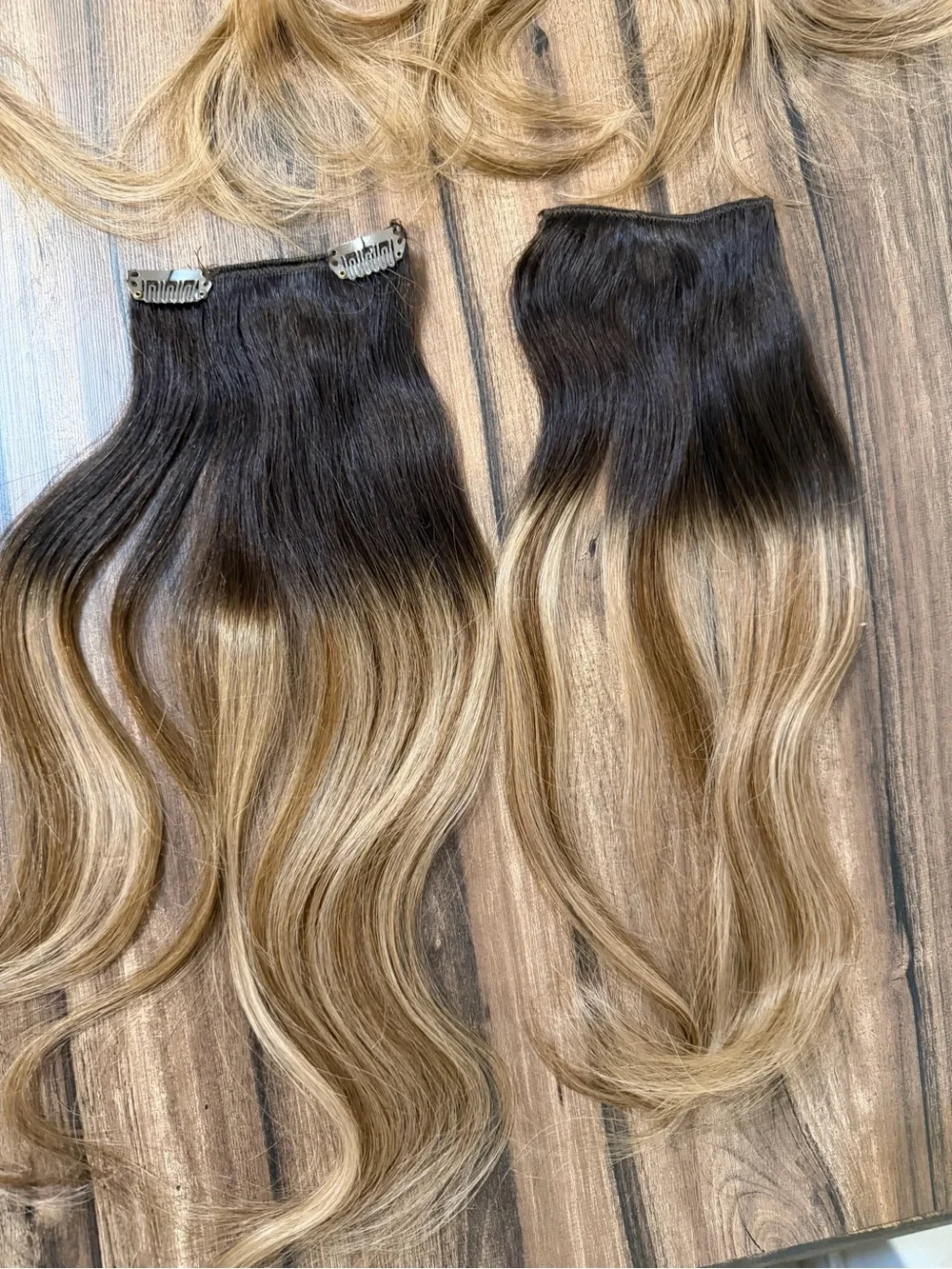 Laa Voo Clip-In Wavy 100% Human Hair blond Brown balayage 15-17 inch 7 Piece